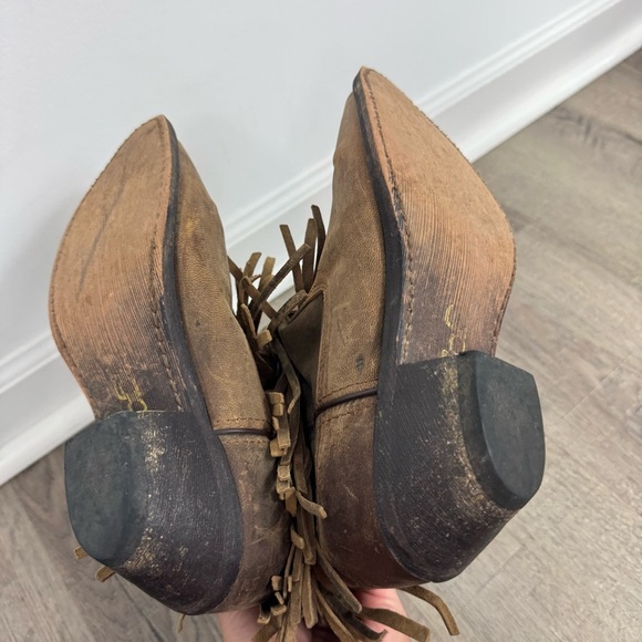 Dingo Western Ankle Boot Women’s 6.5 Brown Leather Fringe Distressed Studded - Picture 5 of 11